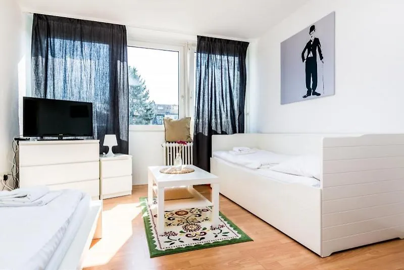 Budget Friendly Apartments Colónia 0*,  Alemanha
